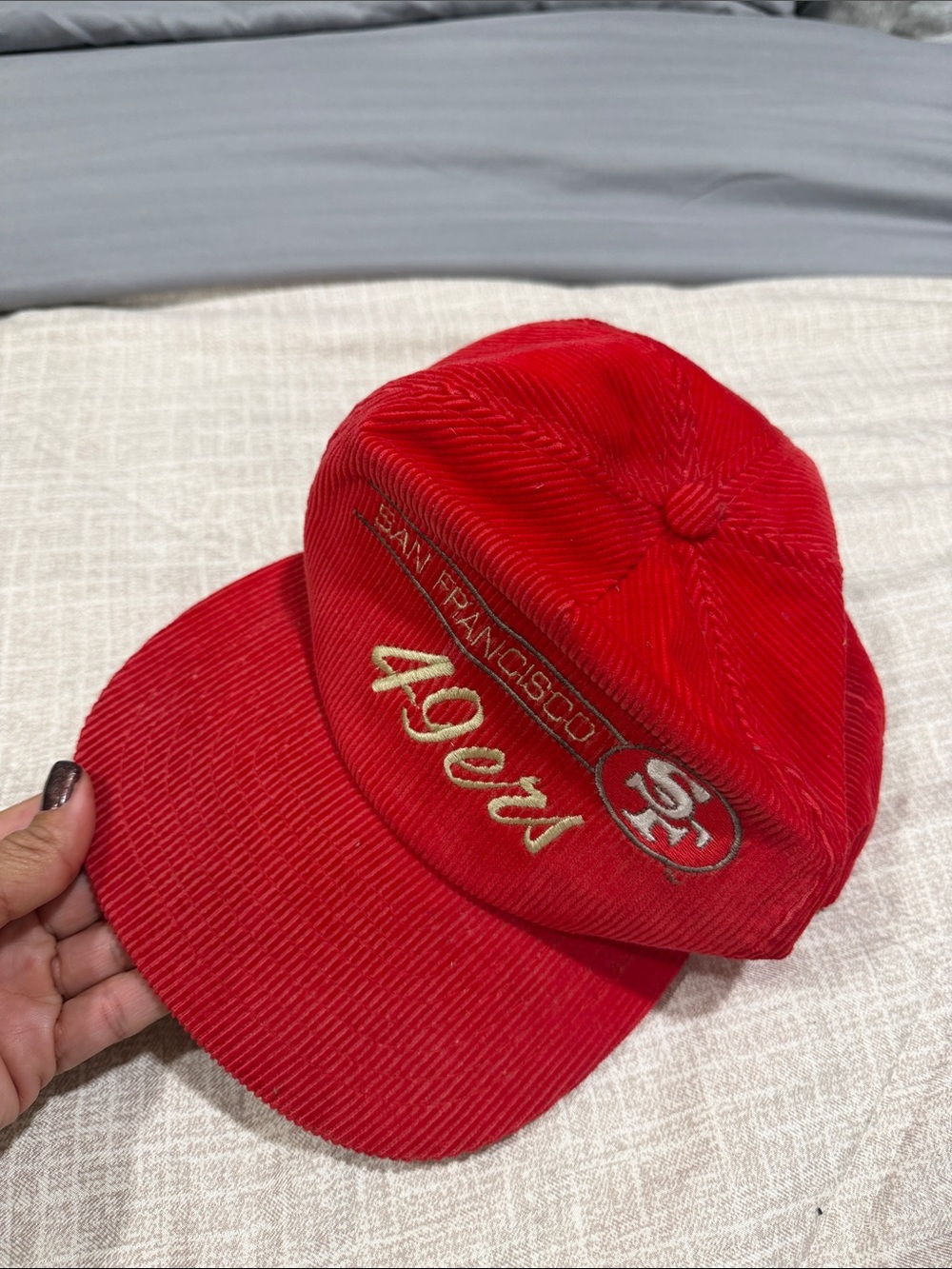 NFL San Francisco 49ers Red Corduroy Hat with Gold Embroidery - Picture 5 of 5